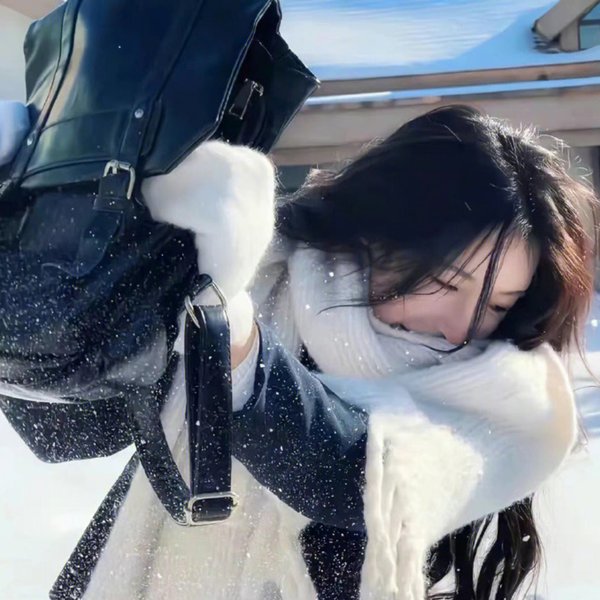 我真切伴她看过流萤